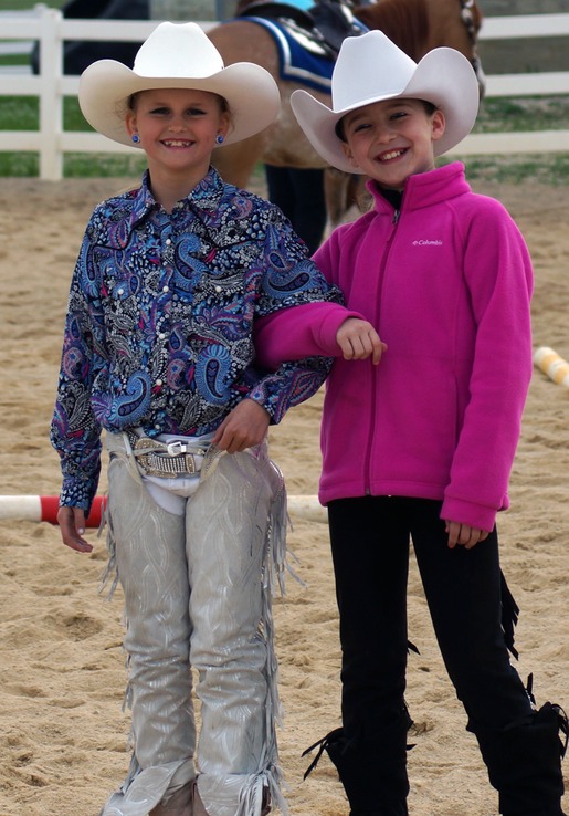Eva & Madison